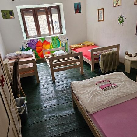 Hostel Ka Doma Cetinje Esterno foto