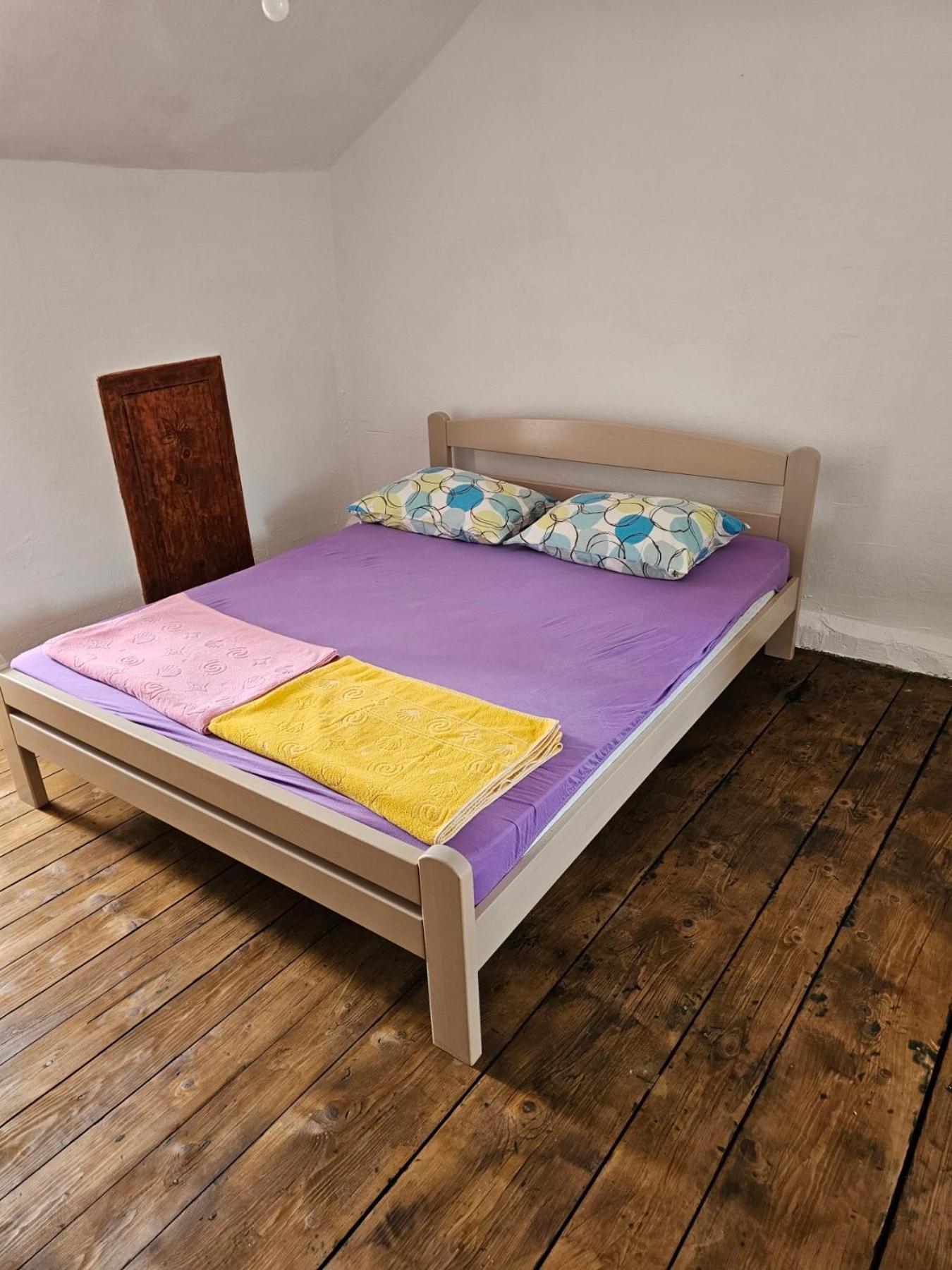 Hostel Ka Doma Cetinje Esterno foto